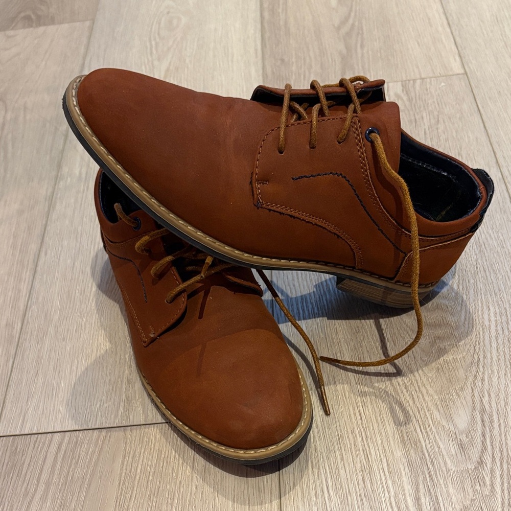 Kids Brown Lace-Up Shoes